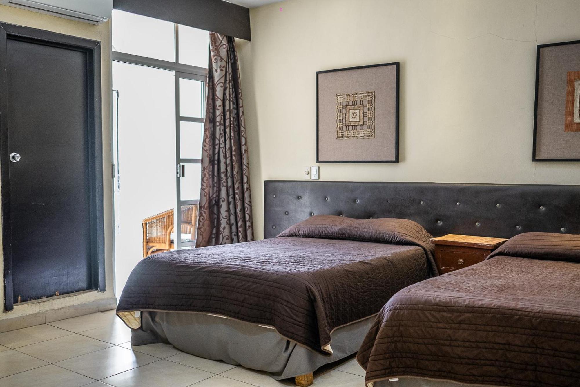 Hotel Maria De La Luz Valladolid  Luaran gambar