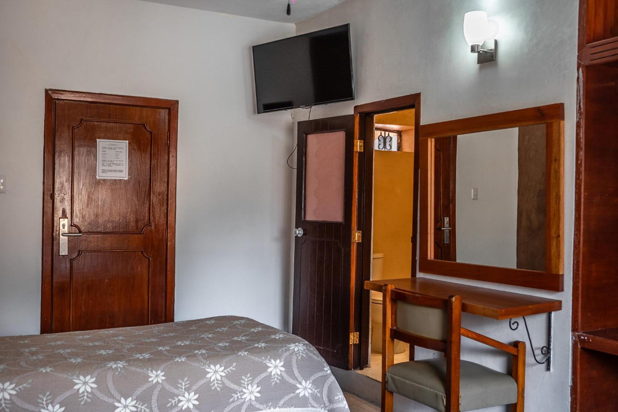 Hotel Maria De La Luz Valladolid  Luaran gambar