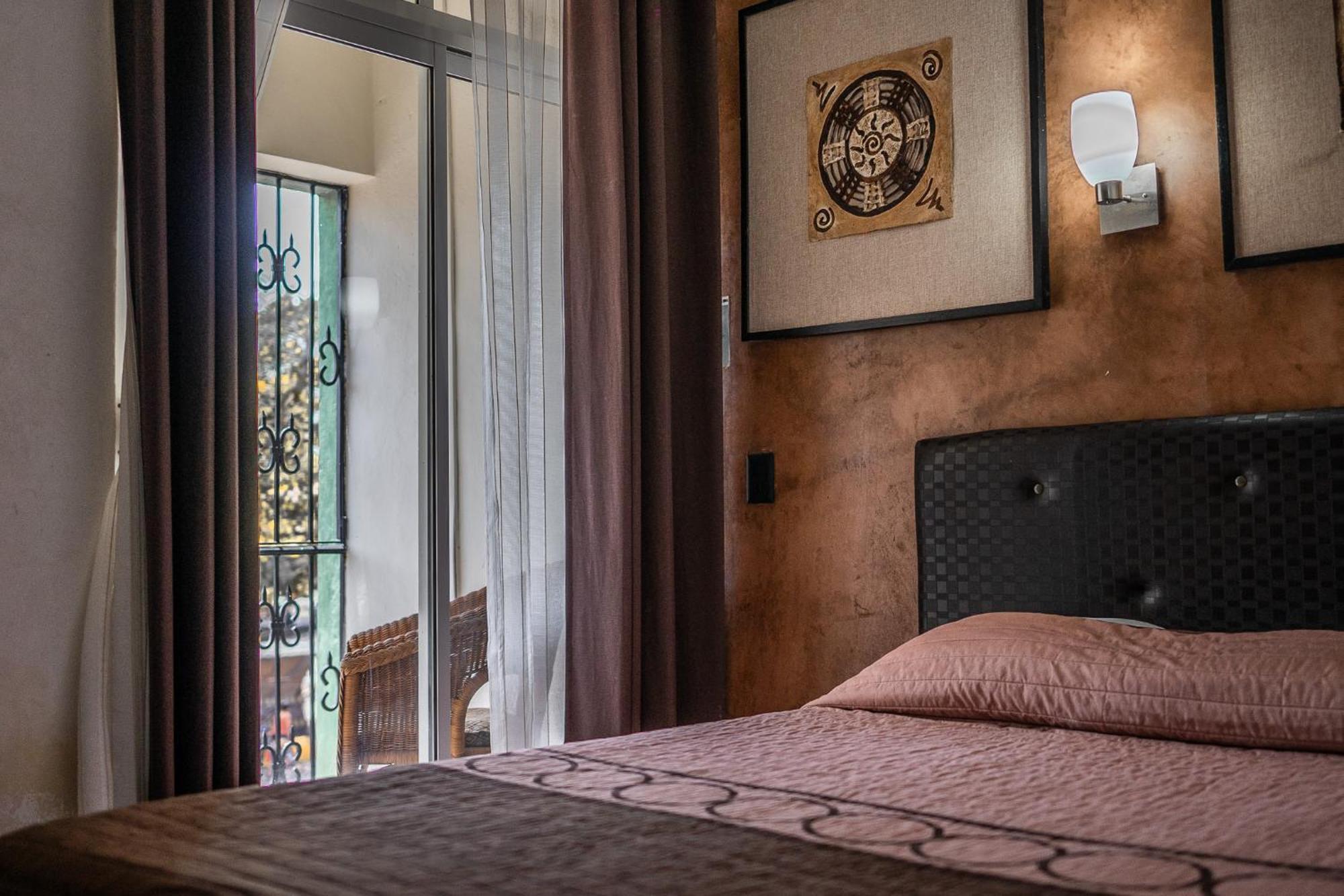 Hotel Maria De La Luz Valladolid  Luaran gambar